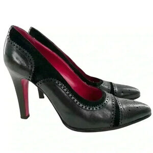 Emanuel Ungaro heels size 8.5 black Italian leather suede cap toe brogue career